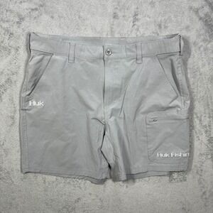 Huk Fishing Shorts Mens XL Grey Performance Utility Cargo Pocket